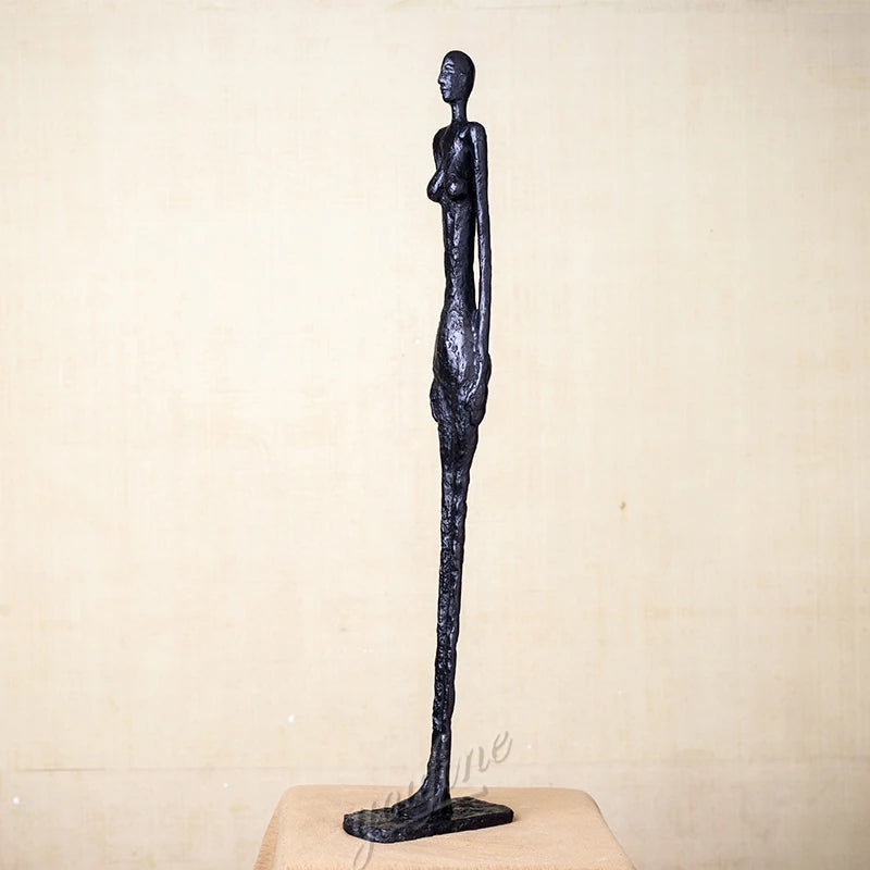 Bronze Sculpture of Alberto Giacometti's Grande Femme