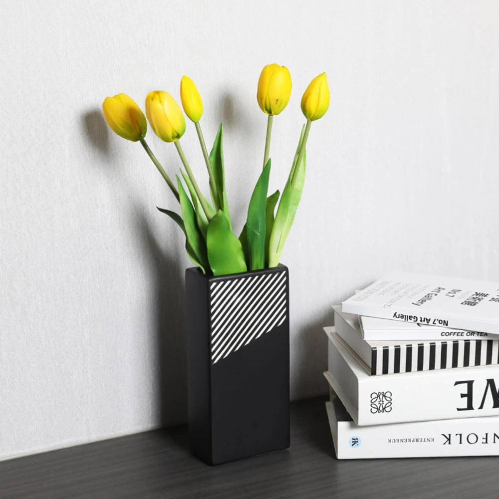 Simple Vase Black and White Stripes Ceramic Vase